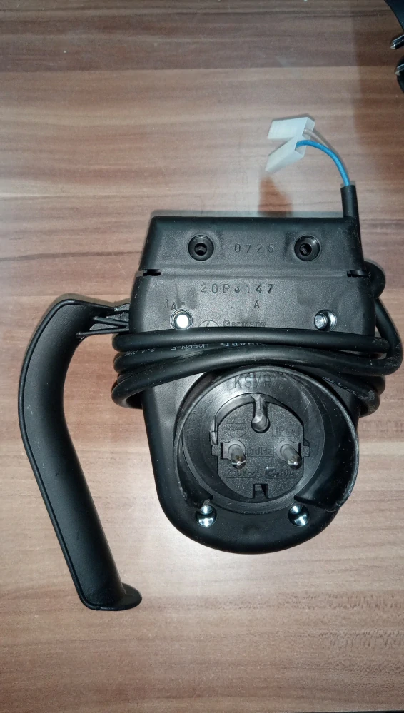 Vypínač elektrickej kosačky